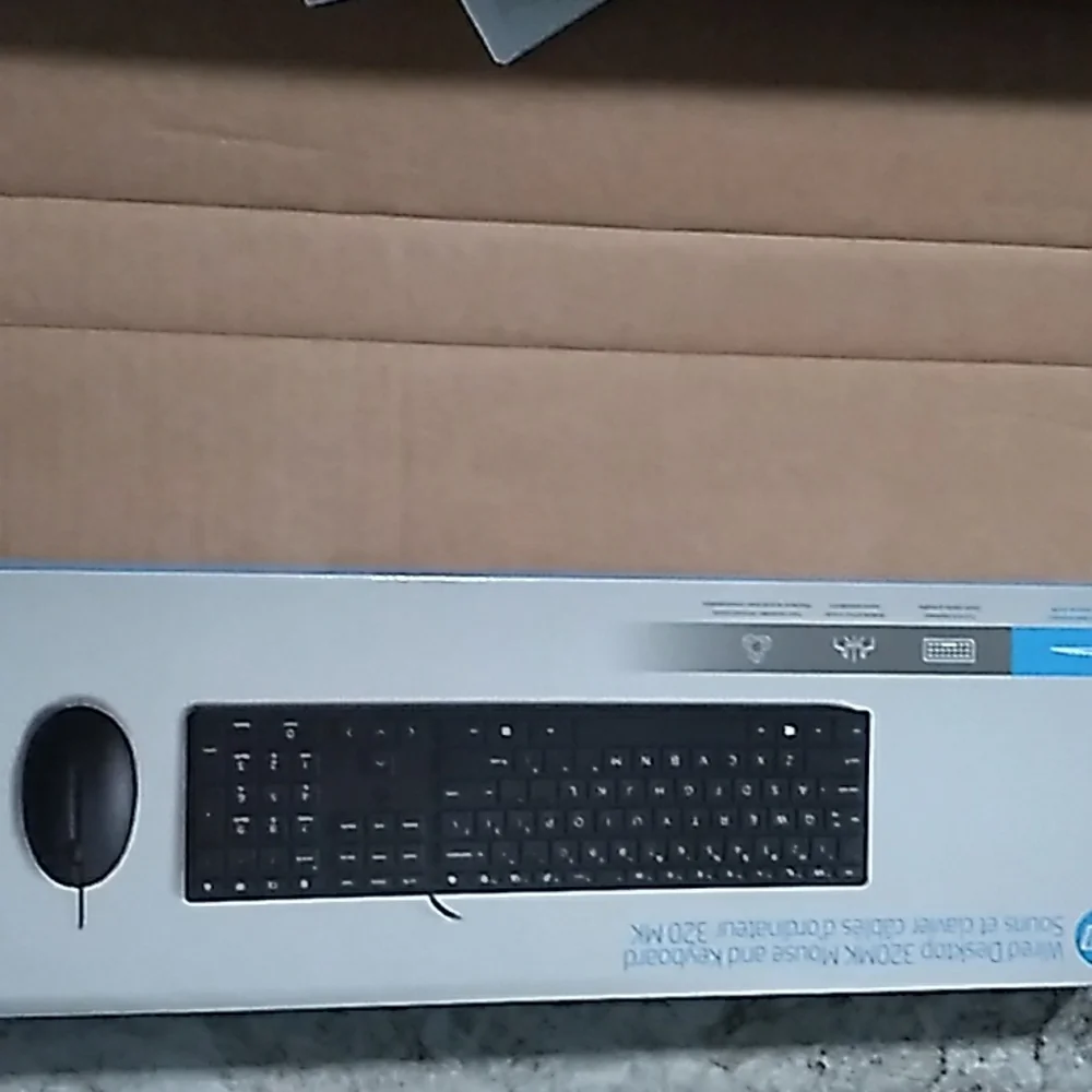 Brand new in box Hp Wired 320k keyboard & mouse